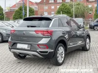 Gebraucht VW T-Roc Style 110 PS (80 kW) 2023 Grau SUV