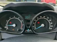 Gebraucht Ford Fiesta 99 PS (72 kW) 2015 Schwarz Kleinwagen