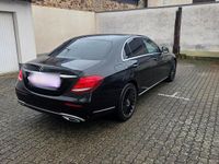 Gebraucht Mercedes E220 194 PS (142 kW) 2016 Schwarz Limousine