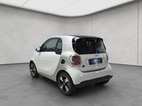 Gebraucht Smart ForTwo Electric Drive Passion 60 kW (82 PS) 2024 Weiß Coupé
