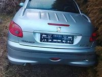 Gebraucht Peugeot 206 CC 108 PS (79 kW) 2006 Grau Cabrio