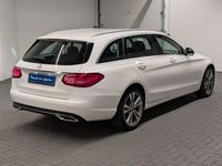 Gebraucht Mercedes C300 Avantgarde 245 PS (180 kW) 2019 Weiß (polarweiss) Kombi