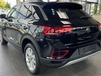 Gebraucht VW T-Roc 150 PS (110 kW) 2025 Metallic SUV