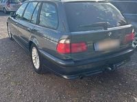 Gebraucht BMW 523 170 PS (125 kW) 2000 Grau Kombi