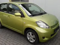 Gebraucht Daihatsu Sirion 91 PS (66 kW) 2008 Grün Kleinwagen