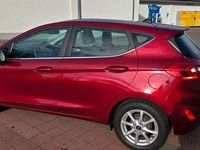 Gebraucht Ford Fiesta Titanium 101 PS (74 kW) 2019 Rot Kleinwagen