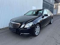 Gebraucht Mercedes E220 170 PS (125 kW) 2011 Obsidianschwarz Limousine