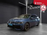 Gebraucht VW Golf VIII R-line 150 PS (110 kW) 2025 Blau Kombi