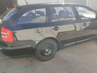 Gebraucht Skoda Octavia Classic 102 PS (75 kW) 2011 Schwarz Kombi