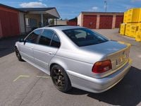 Brugt BMW 530 Performance 231 HK (169 kW) 2002 Sølv Sedan