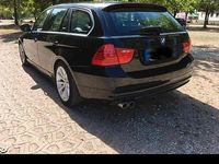 Käytetty BMW 330 245 HP (180 kW) 2009 Musta Farmari