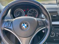 Gebraucht BMW 118 143 PS (105 kW) 2008 Schwarz Kleinwagen