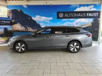 Gebraucht VW Passat Business 150 PS (110 kW) 2025 Grau metallic Kombi