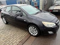 Gebraucht Opel Astra Edition 116 PS (85 kW) 2009 Schwarz Limousine