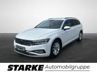 Gebraucht VW Passat Business 150 PS (110 kW) 2023 Weiß (gletscherweiß metallic) Kombi
