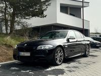 Używany BMW M550 381 KM (280 kW) 2013 Czarny Sedan/Limuzyna