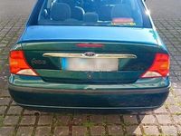 Usata Ford Focus 115 CV (84 kW) 2002 Verde Utilitaria