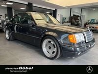 Gebraucht Mercedes E500 326 PS (239 kW) 1992 Blauschwarz Limousine