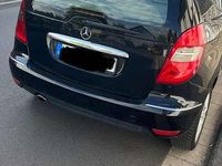 Gebraucht Mercedes A160 95 PS (69 kW) 2010 Schwarz Kleinwagen