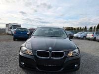 Gebraucht BMW 320 170 PS (125 kW) 2011 Schwarz Limousine