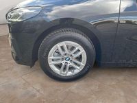 Gebraucht BMW 218 Active Tourer 136 PS (100 kW) 2025 Schwarz uni Van / Kleinbus