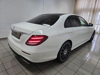 Gebraucht Mercedes E300 AMG 245 PS (180 kW) 2018 Weiß Limousine