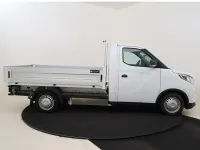 Neu Maxus eDeliver 3 89 kW (122 PS) 2025 Warm white Van
