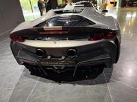Gebraucht Ferrari SF90 999 PS (734 kW) 2021 Grau Coupé