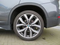 gebraucht BMW X1 xDrive 25d Sport Line R Kamera Driv Assist