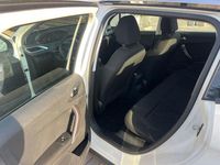 Gebraucht Peugeot 2008 Active 120 PS (88 kW) 2015 Weiß SUV