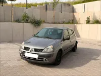 Gebraucht Renault Clio II 75 PS (55 kW) 2003 Silber Kleinwagen
