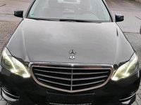 Gebraucht Mercedes E220 170 PS (125 kW) 2014 Schwarz Limousine