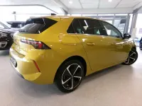 Gebraucht Opel Astra Elegance 110 PS (80 kW) 2023 Kult gelb Kleinwagen