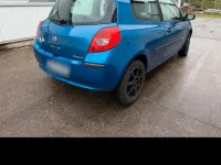 Gebraucht Renault Clio 75 PS (55 kW) 2005 Blau Kleinwagen