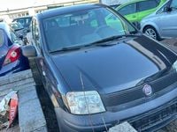 Gebraucht Fiat Panda Active 54 PS (39 kW) 2010 Schwarz Kleinwagen