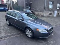 Gebraucht Volvo V70 Kinetic 136 PS (100 kW) 2008 Grau Kombi