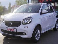 Gebraucht Smart ForFour Basis 90 PS (66 kW) 2019 Weiß Kleinwagen