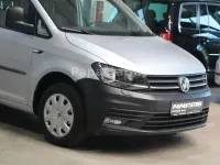 Second-hand VW Caddy 102 CP (75 kW) 2017 Argintiu Monovolum
