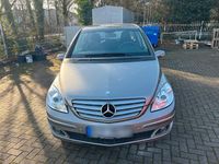 Gebraucht Mercedes B200 110 PS (80 kW) 2007 Grau Van / Kleinbus