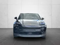 Używany Porsche Macan 264 kW (360 KM) 2025 Czarny SUV