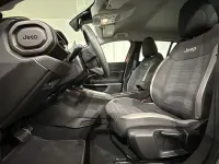 Gebraucht Jeep Avenger EV Longitude 114 kW (156 PS) 2023 Rot SUV