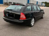 Gebraucht Mercedes C220 Avantgarde 150 PS (110 kW) 2006 Schwarz Kombi