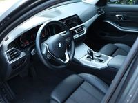 gebraucht BMW 318 i Touring Advantage Sportsitze/Navi/PDC /LED