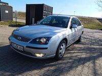 Gebraucht Ford Mondeo Titanium 110 PS (80 kW) 2006 Silber Limousine