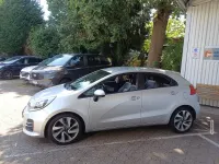 Gebraucht Kia Rio Spirit 90 PS (66 kW) 2015 Silber metallic