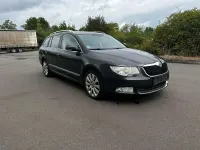 Gebraucht Skoda Superb Elegance 140 PS (102 kW) 2010 Mocca braun metallic Kombi