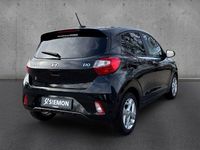 Gebraucht Hyundai i10 GO! 67 PS (49 kW) 2023 Schwarz Kleinwagen