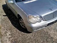 Gebraucht Mercedes C220 143 PS (105 kW) 2002 Silber Kombi