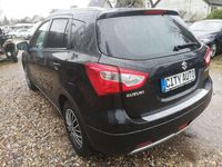 Gebraucht Suzuki SX4 Comfort 120 PS (88 kW) 2015 Schwarz Limousine