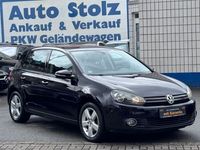 Gebraucht VW Golf VI Team 105 PS (77 kW) 2011 Schwarz Kleinwagen